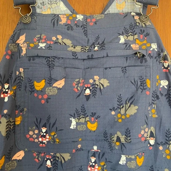 Duluth Trading Co Heirloom Gardening Bib Overalls - Picture 5 of 12